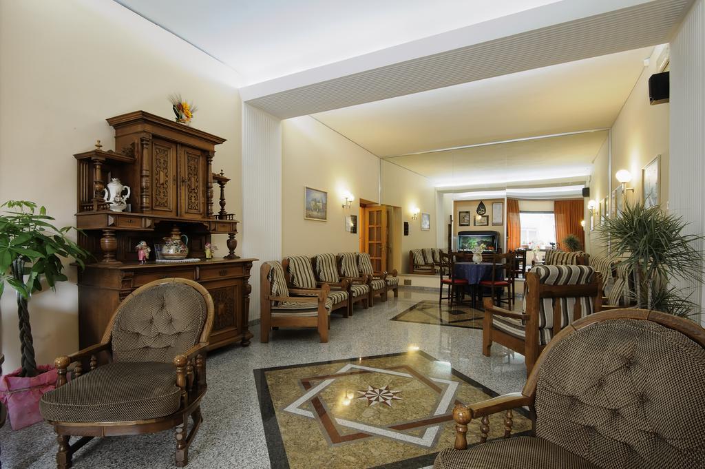 Hotel Bertusi ポッレッタ・テルメ エクステリア 写真